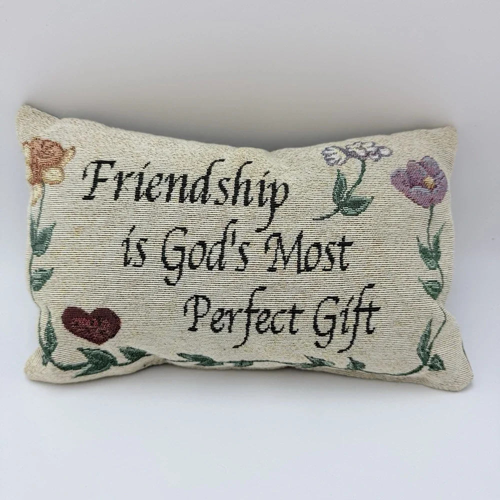 Vintage Throw Tapestry Pillow Friendship Cottage Clean‎ Decor Floral 1990s